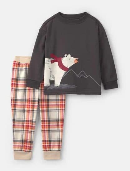 A Cozy Holiday Tradition with Carter’s Matching Pajamas